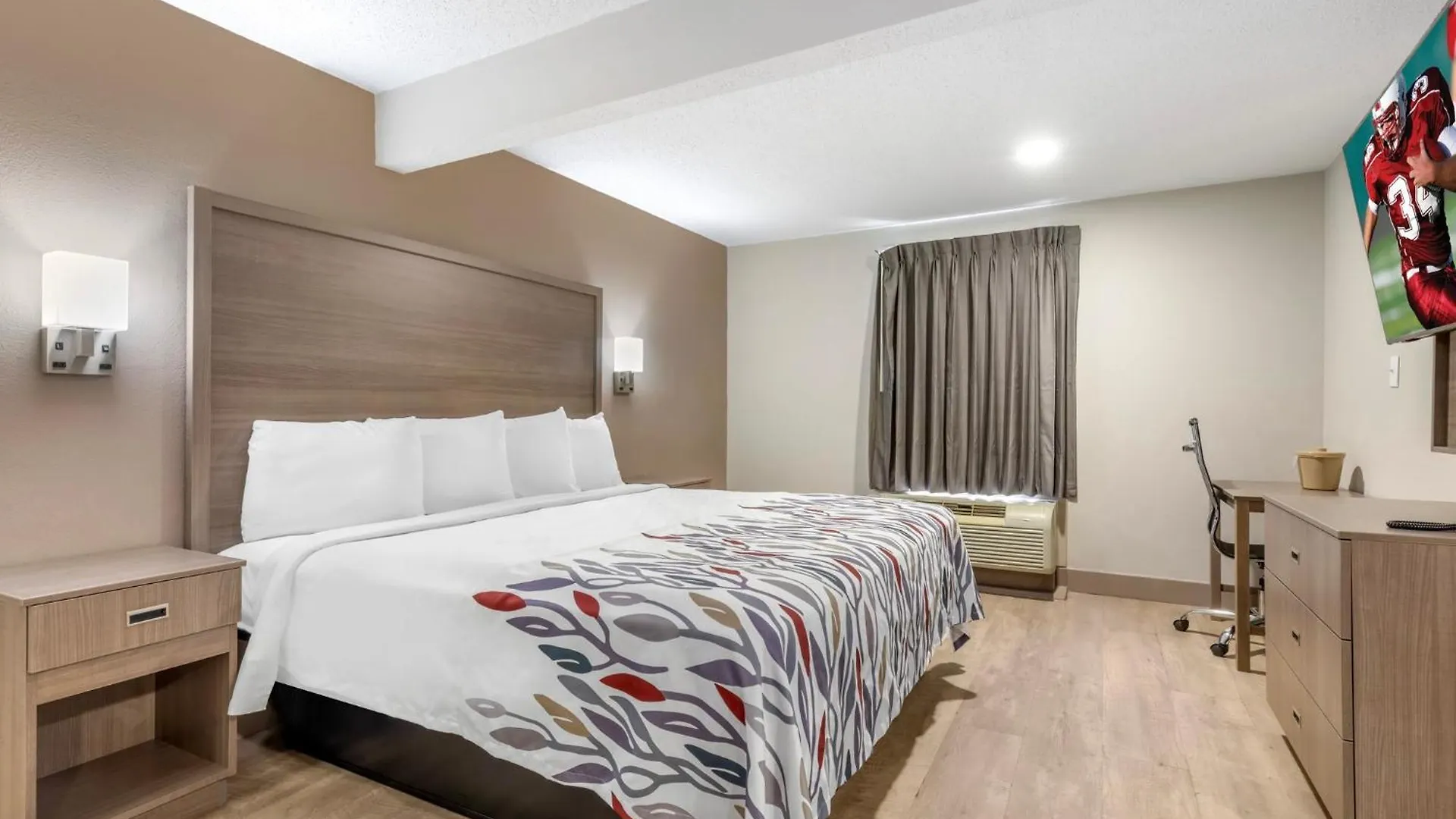 Motel Red Roof Inn & Suites Newport News